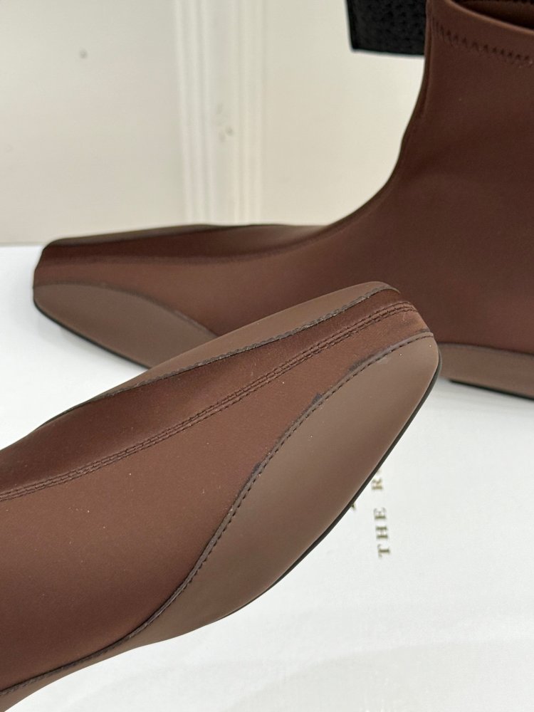 Ботинки женские фото 7