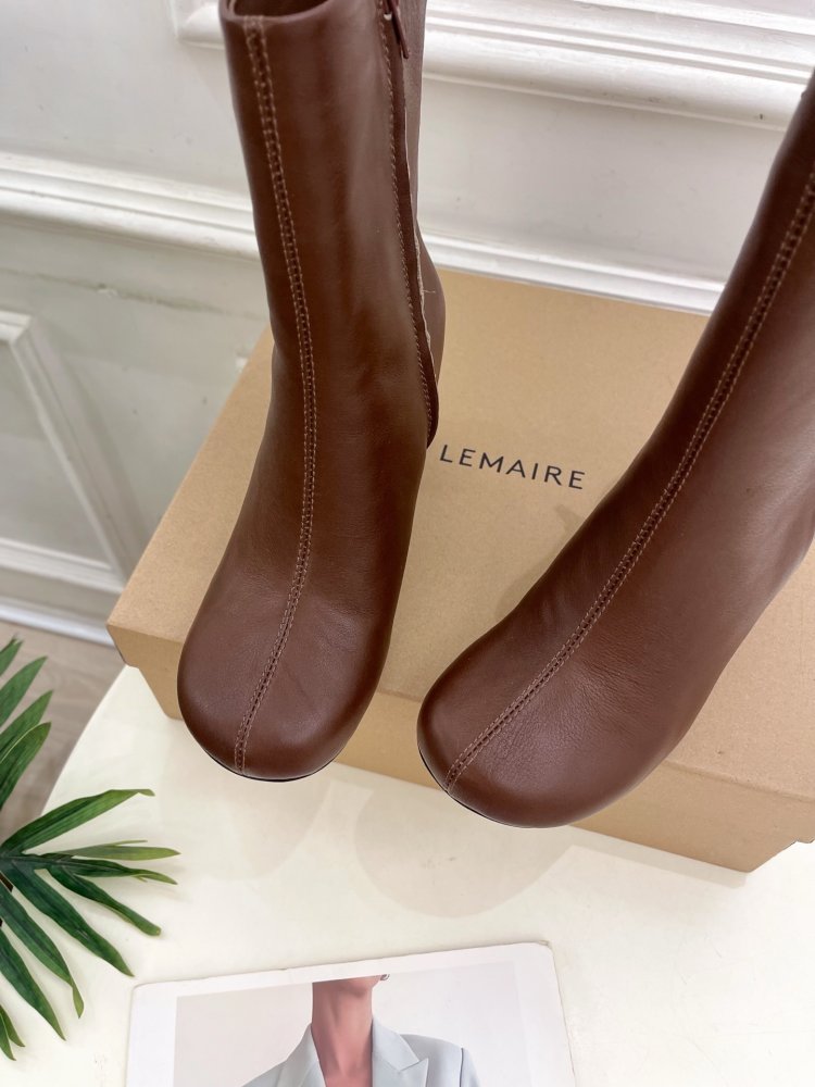 Ботинки женские фото 7