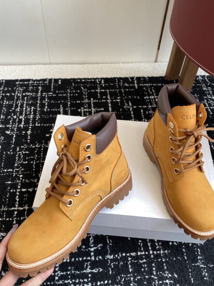 Ботинки женские фото 7