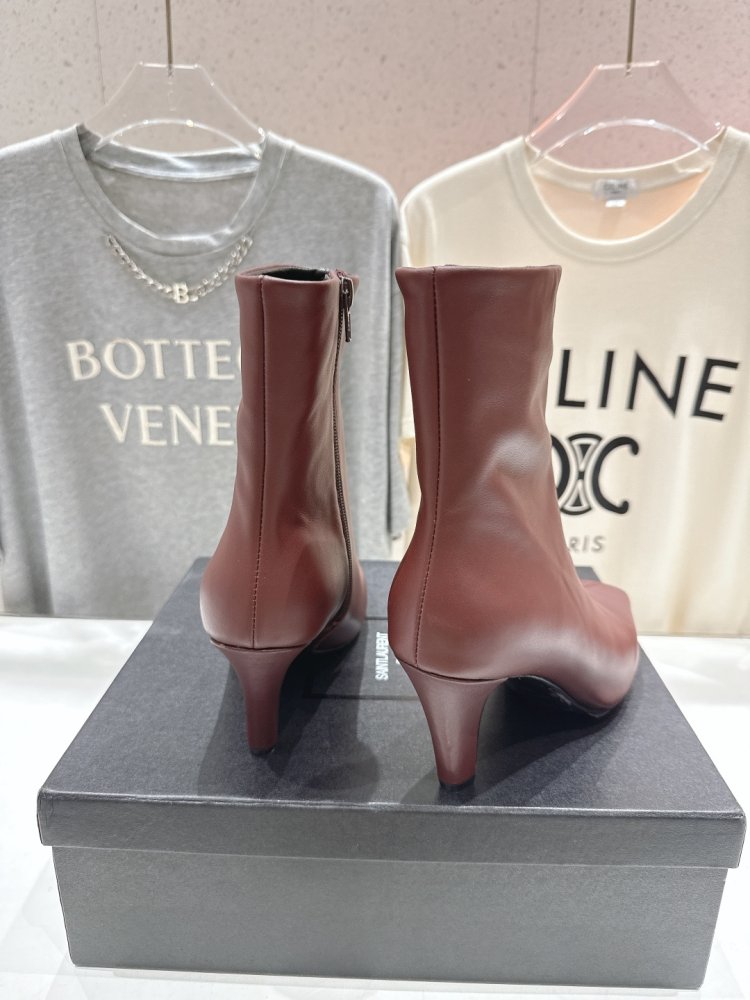 Ботинки женские фото 7