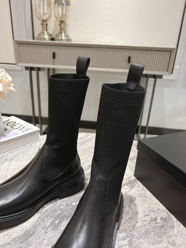 Ботинки женские фото 7