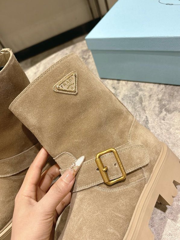 Boots women's фото 7