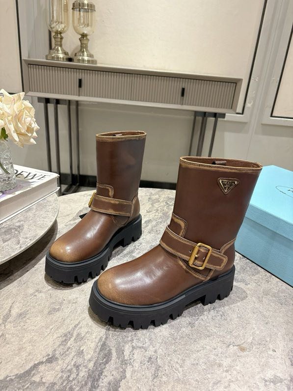 Boots women's фото 7