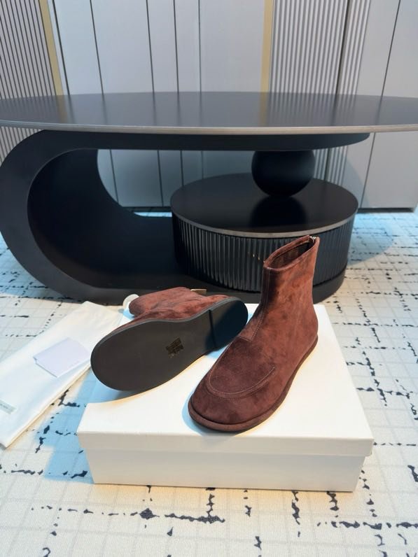 Ботинки женские фото 7