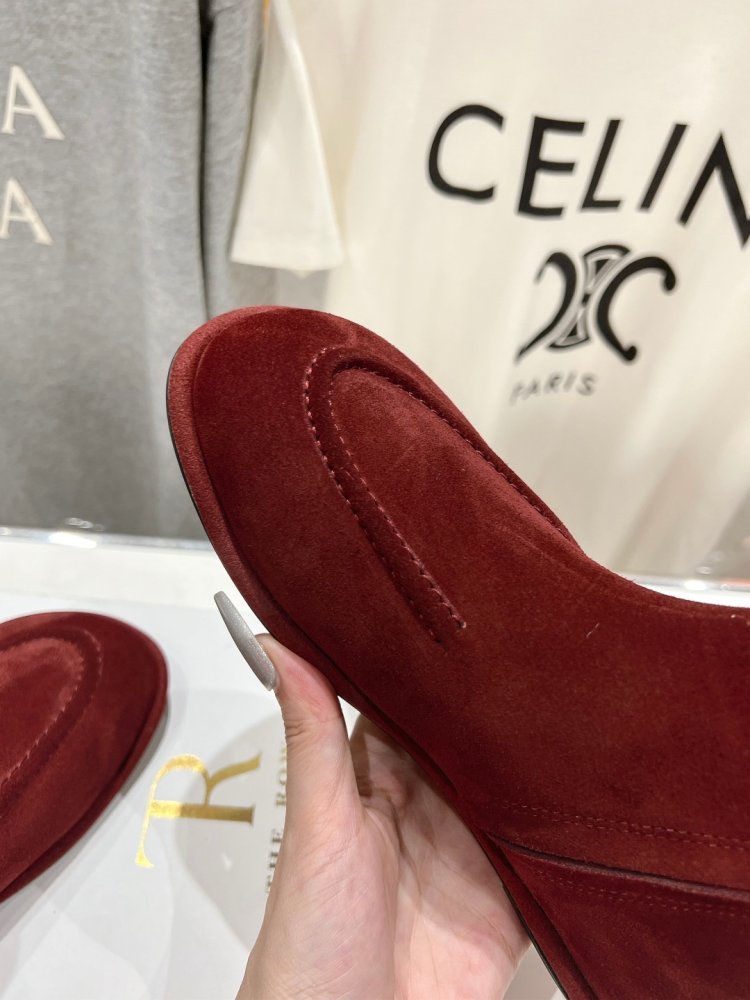 Ботинки женские фото 7