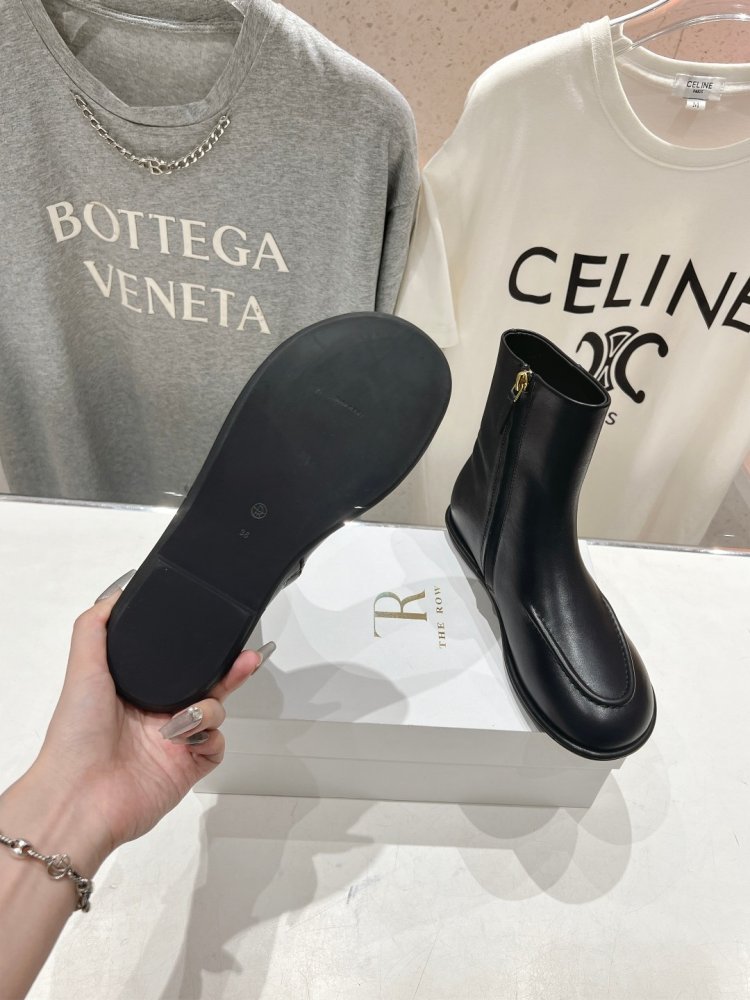 Ботинки женские фото 7