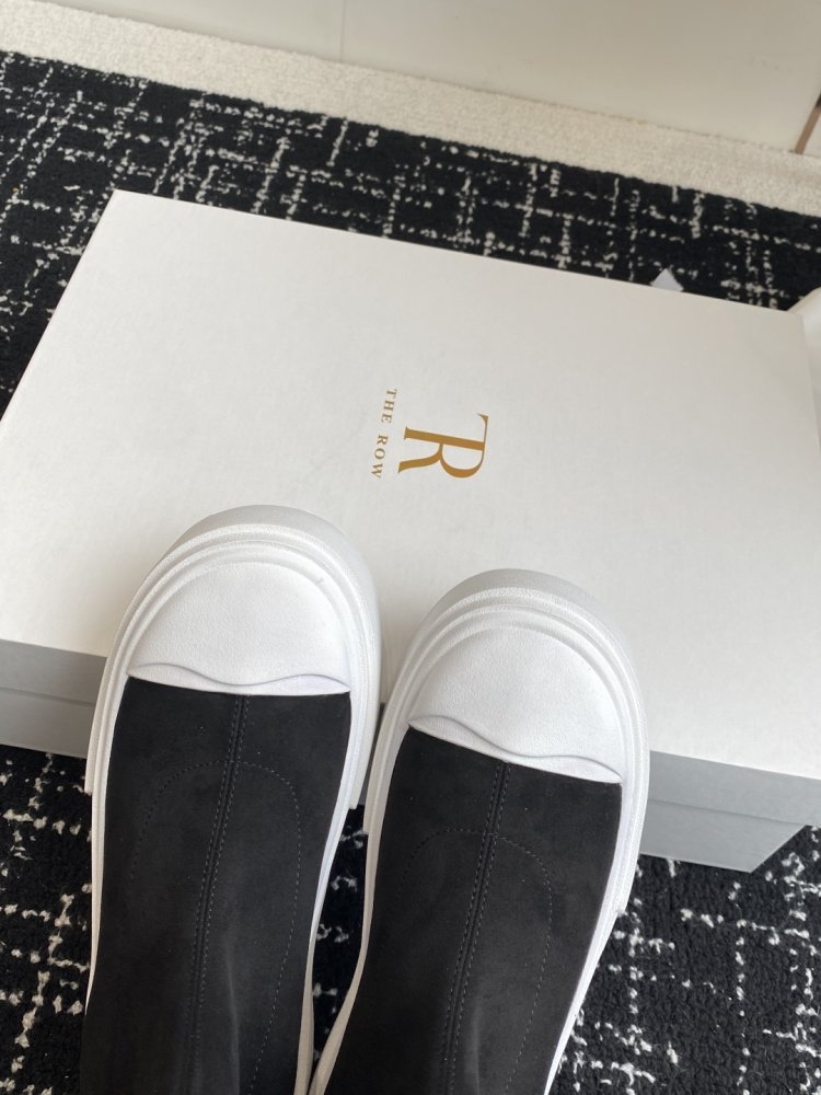 Ботинки женские фото 7