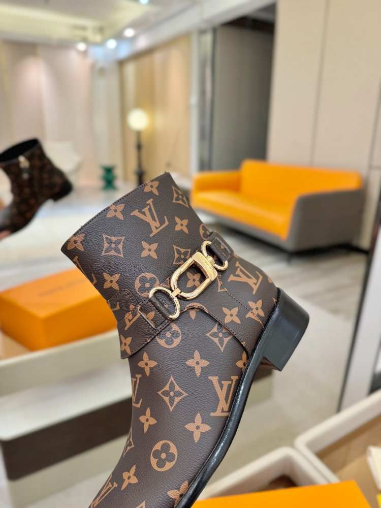 Черевики жіночі фото 7