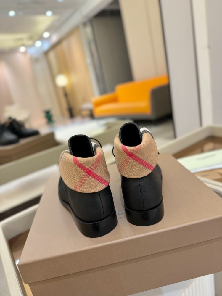 Черевики жіночі фото 7