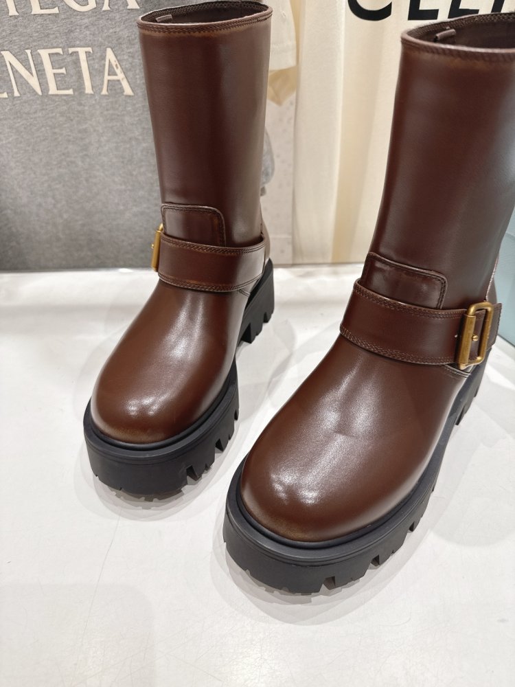 Ботинки женские фото 7