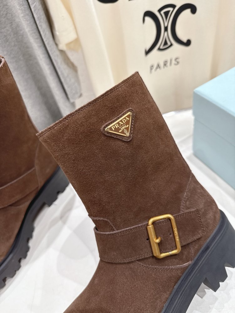 Ботинки женские фото 7