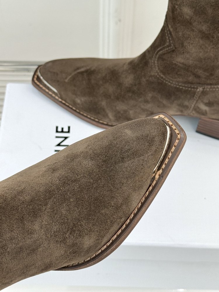 Boots women's фото 7