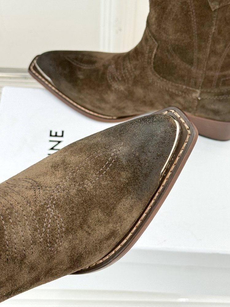 Boots women's фото 7