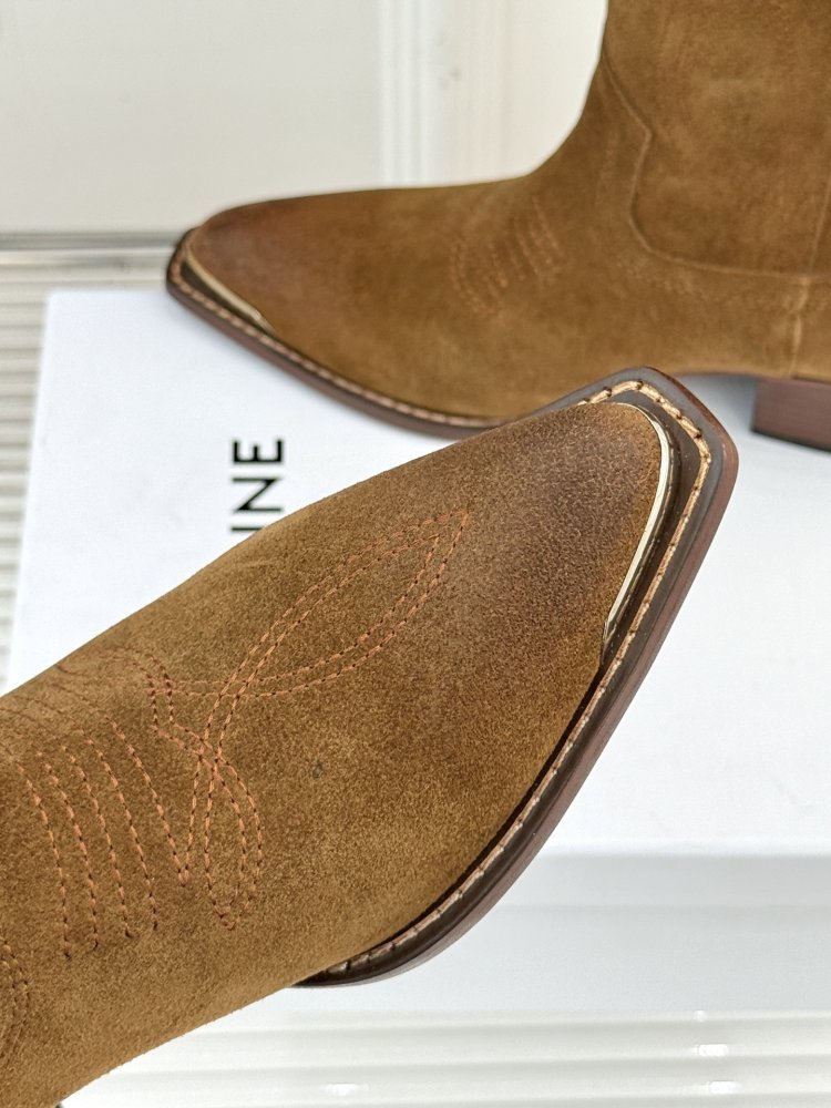 Boots women's фото 7