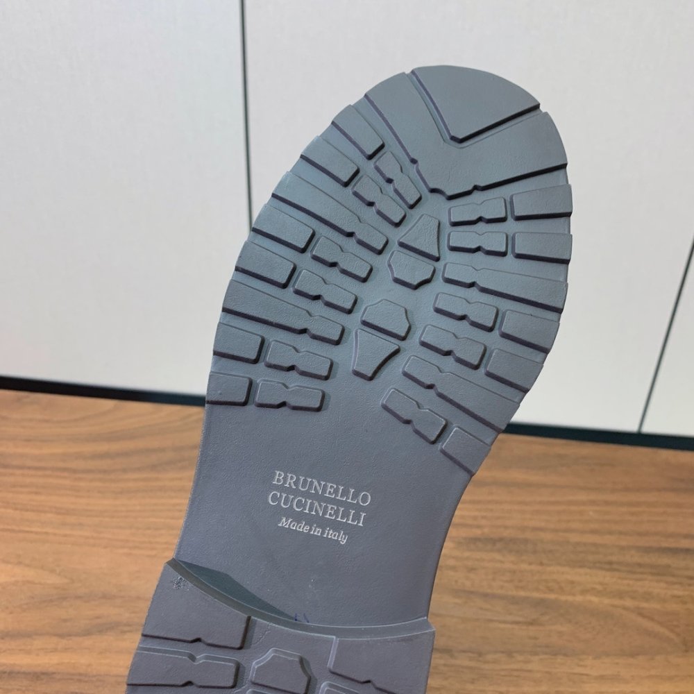 Ботинки женские фото 7