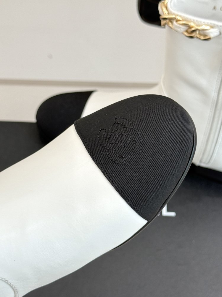 Ботинки женские фото 7