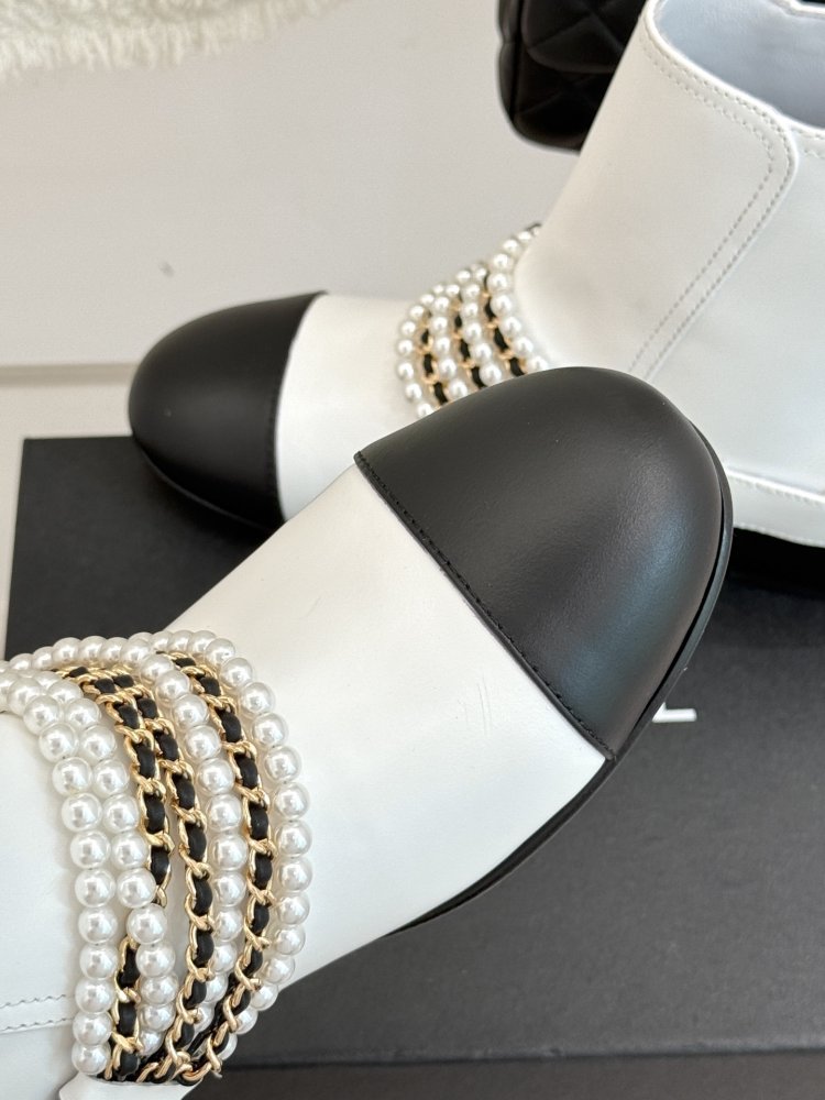 Ботинки женские фото 7