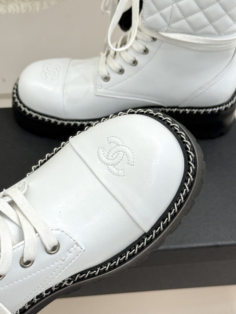 Ботинки женские фото 7