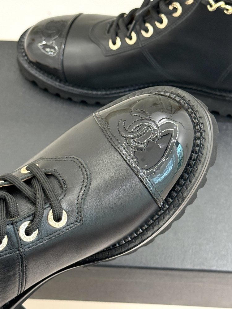 Boots women's фото 7