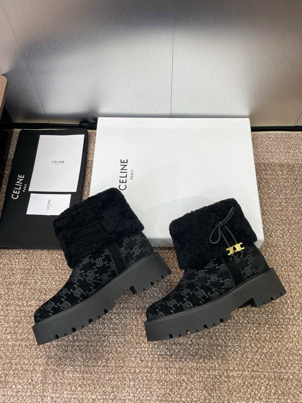 Ботинки женские фото 7