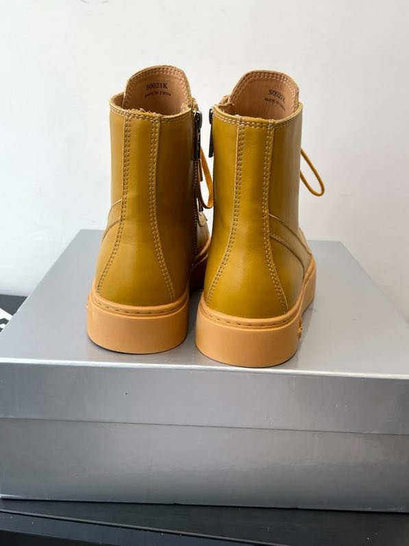 Ботинки женские фото 7