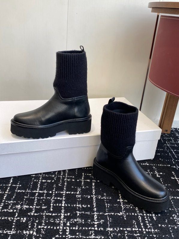 Ботинки женские фото 7
