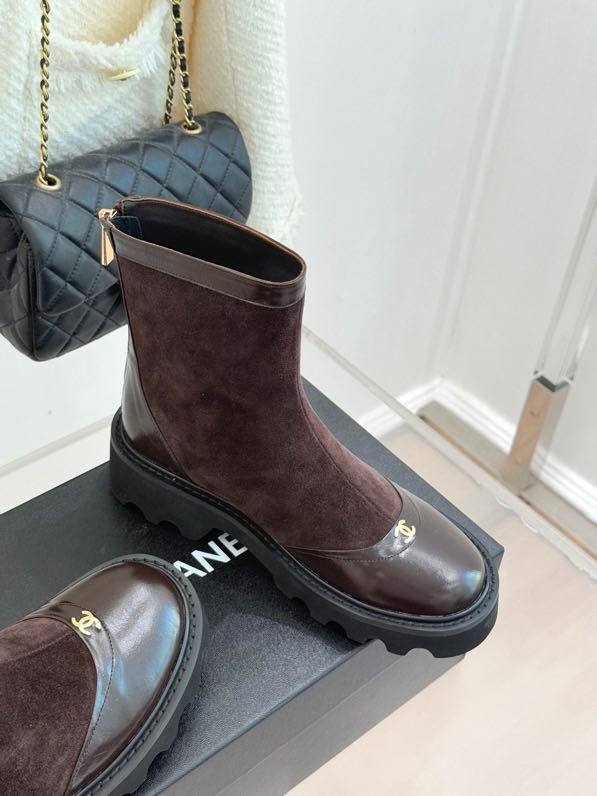 Ботинки женские фото 7