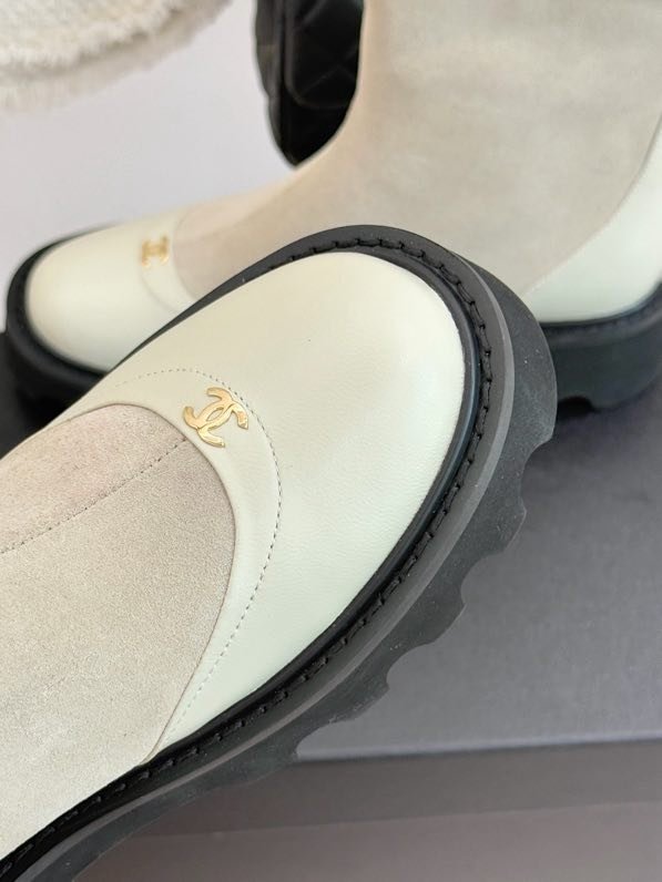 Ботинки женские фото 7