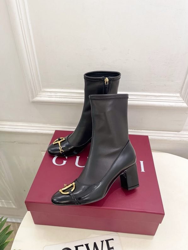 Ботинки женские фото 7