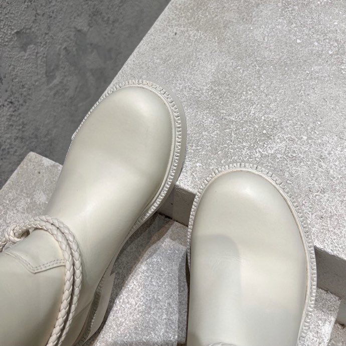 Ботинки женские фото 7