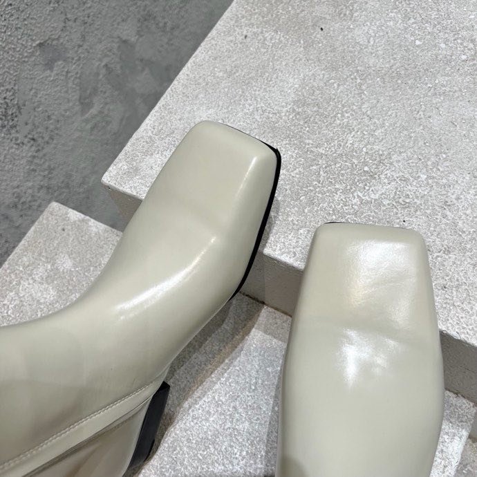 Ботинки женские фото 7