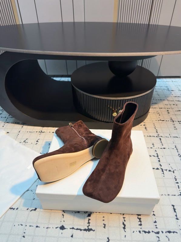 Boots women's фото 7