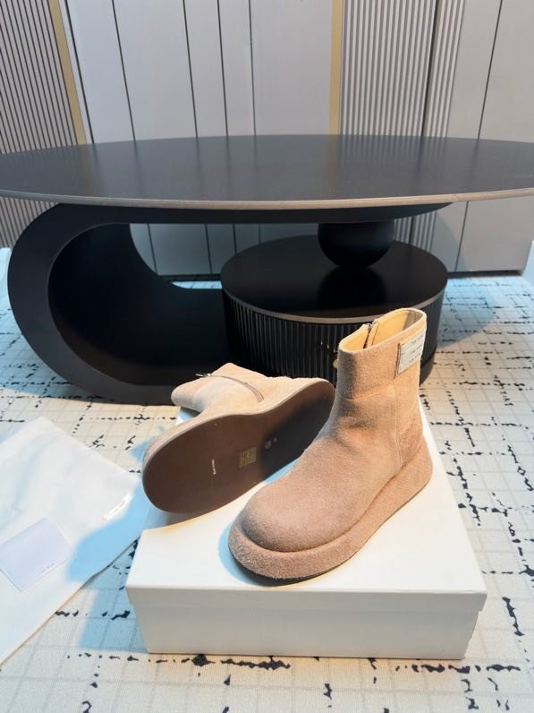 Ботинки женские фото 7