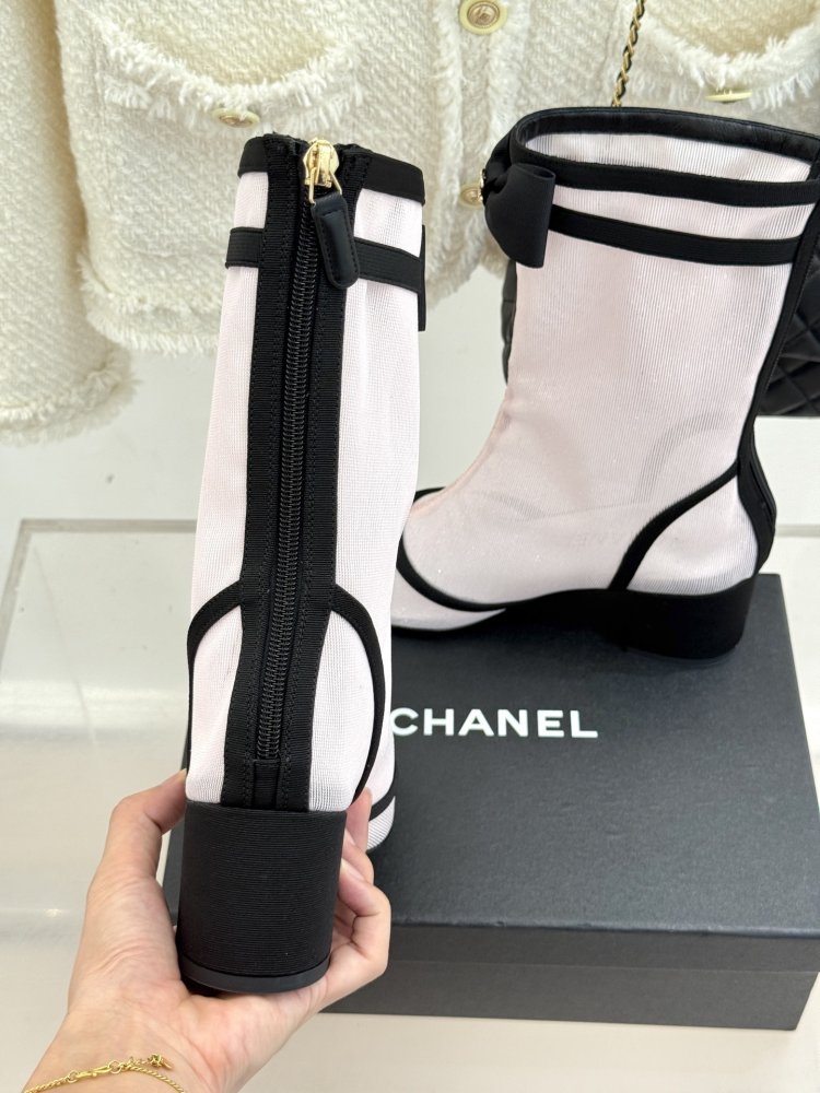 Ботинки женские фото 8