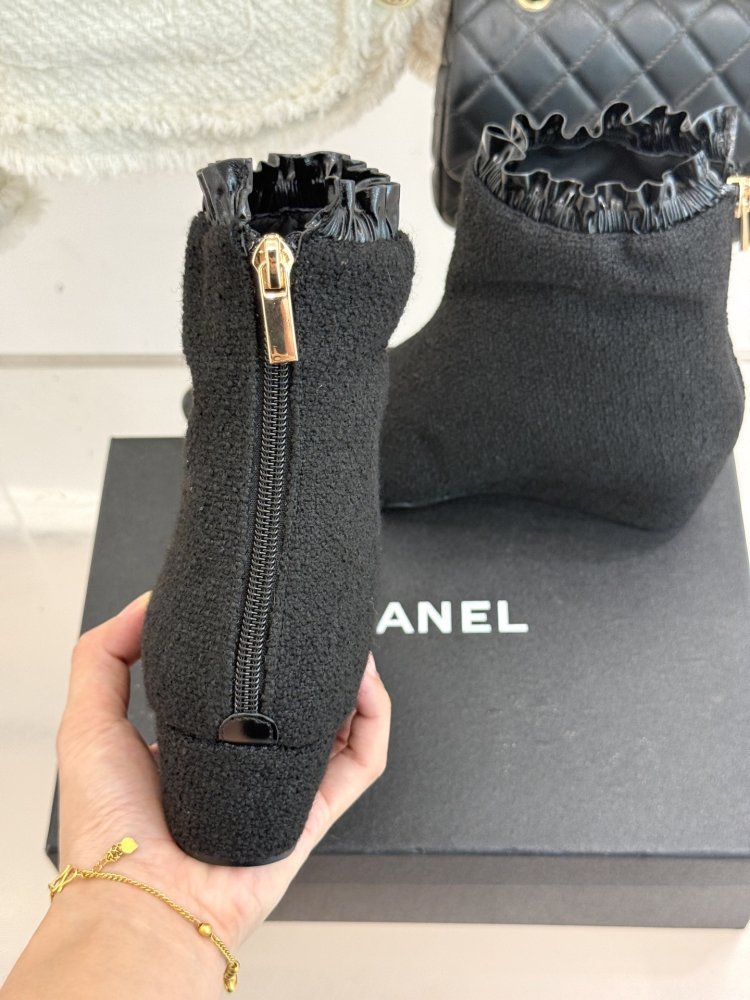 Ботинки женские фото 8