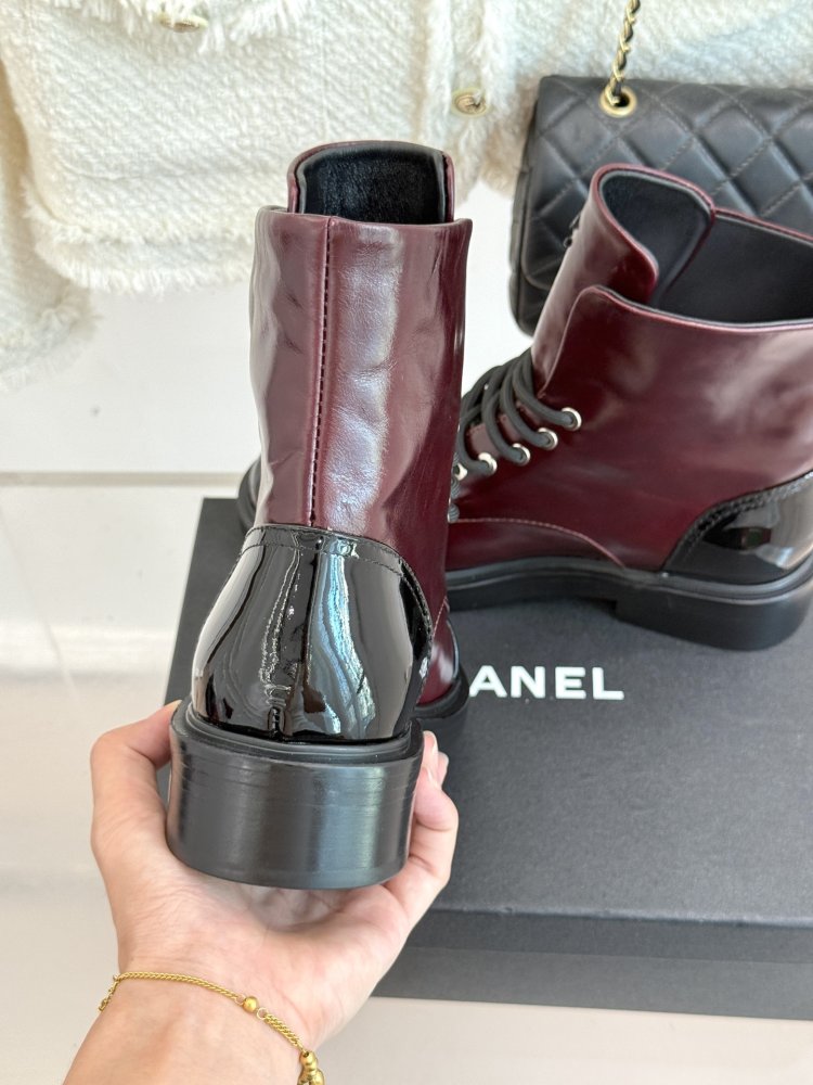 Ботинки женские фото 8