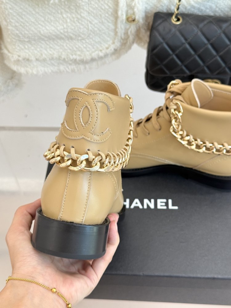 Ботинки женские фото 8