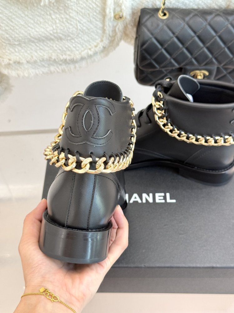 Ботинки женские фото 8