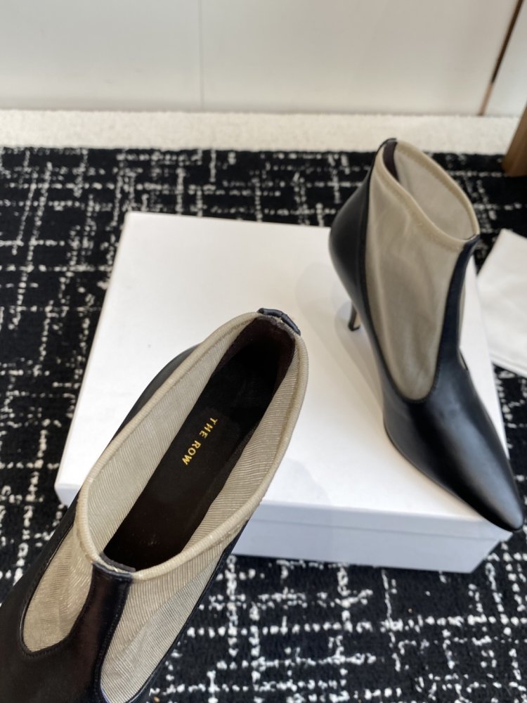 Ботинки женские фото 8