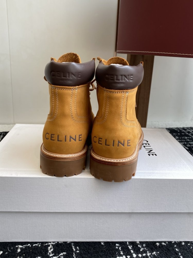 Ботинки женские фото 8