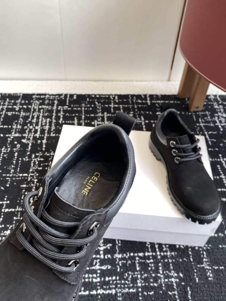 Ботинки женские фото 8