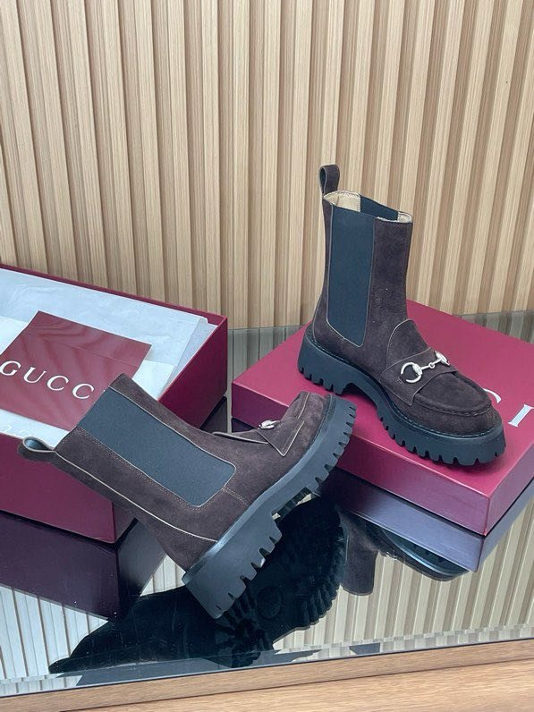 Ботинки женские фото 8