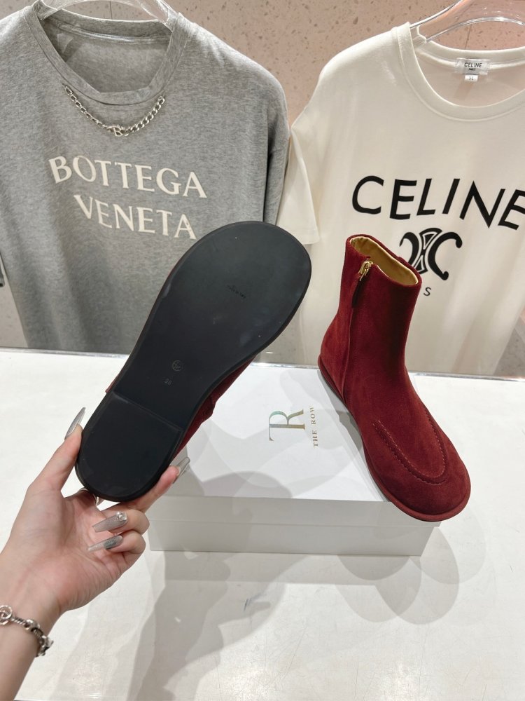 Ботинки женские фото 8