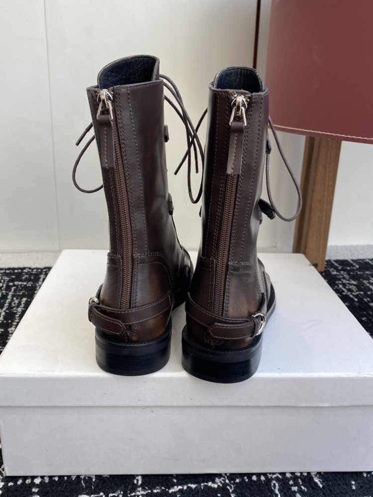 Ботинки женские фото 8