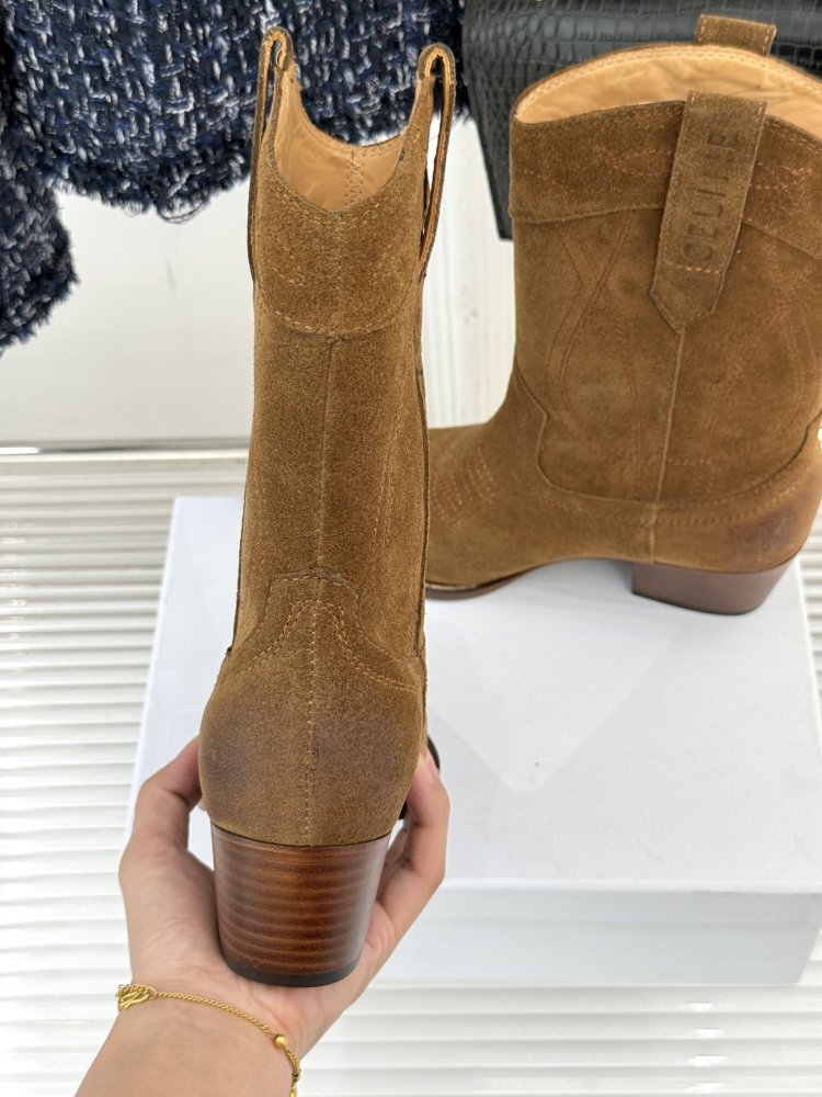 Boots women's фото 8