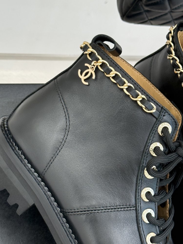 Boots women's фото 8