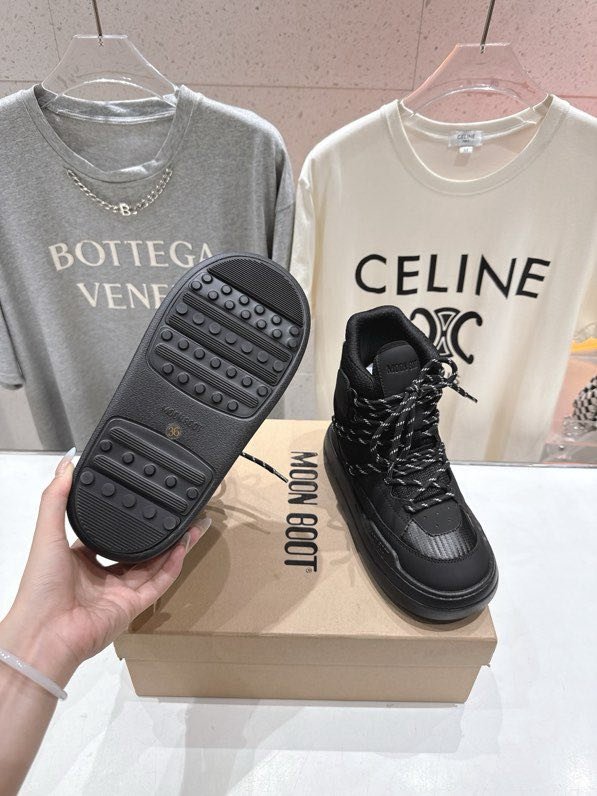 Ботинки женские фото 8