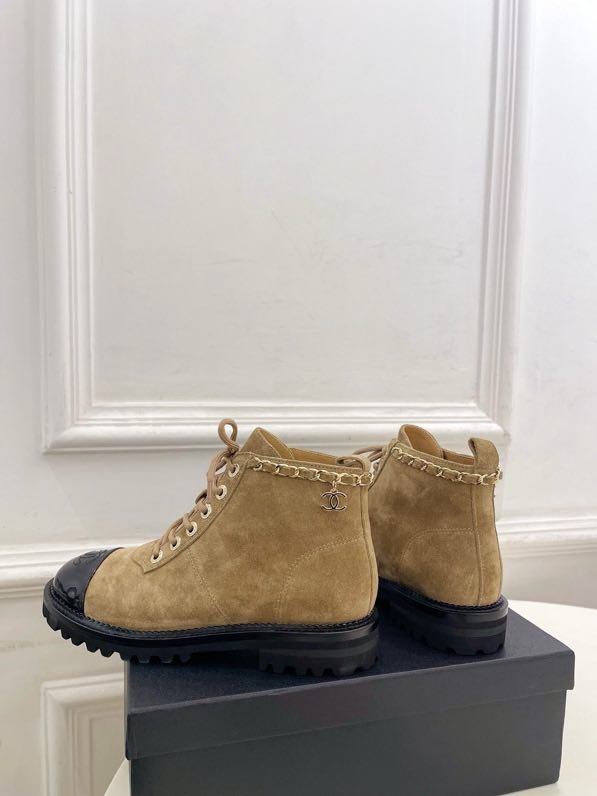 Ботинки женские фото 8