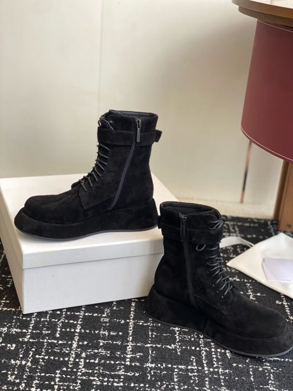 Ботинки женские фото 8