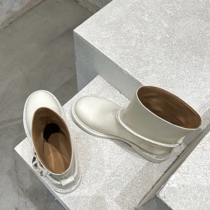 Ботинки женские фото 8